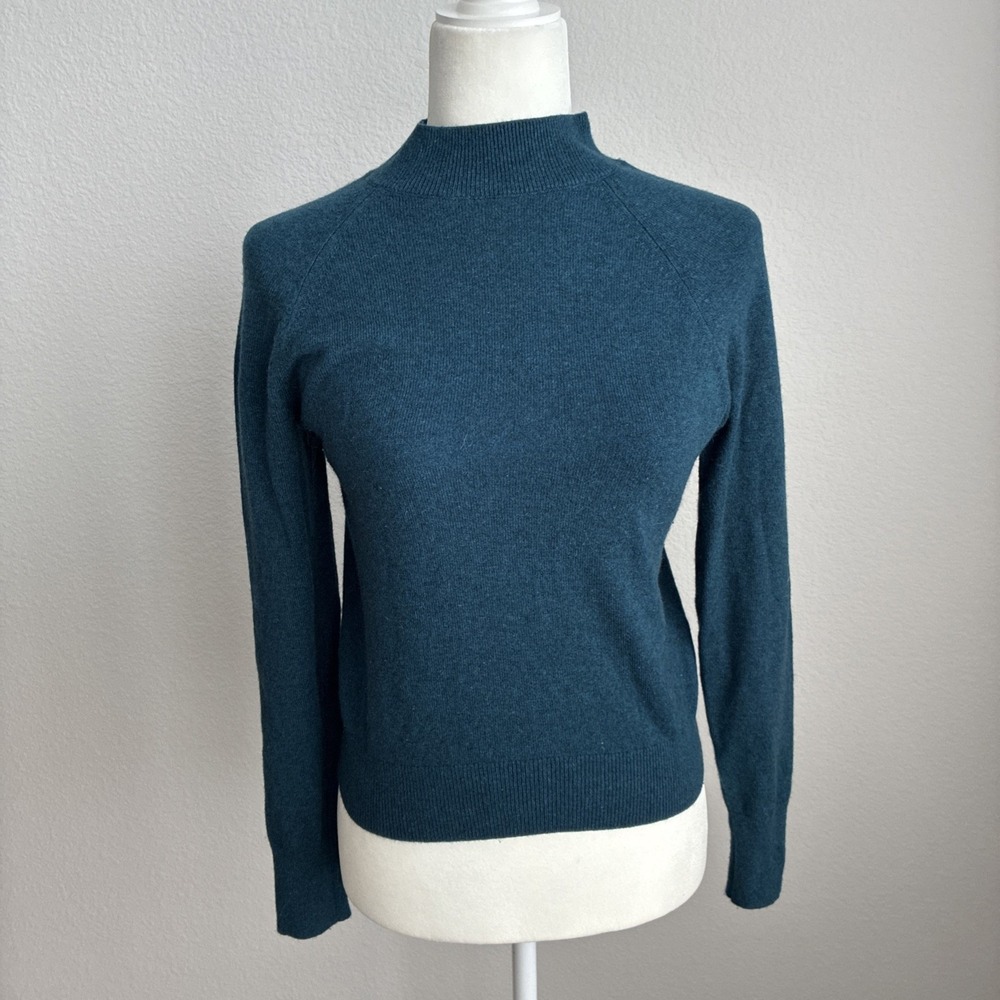 Everlane Womens Blue Mockneck Casmere Sweater Size XS Quiet Luxury Autumn Winter